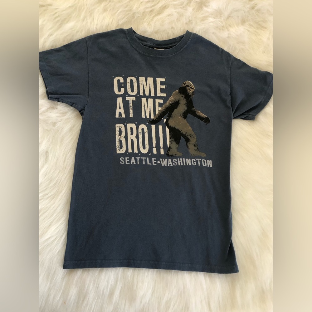 Big foot tee